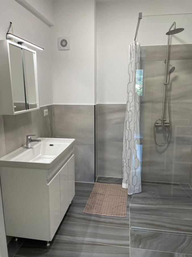 Apartament - Housing21 Гура-Гуморулуй Экстерьер фото
